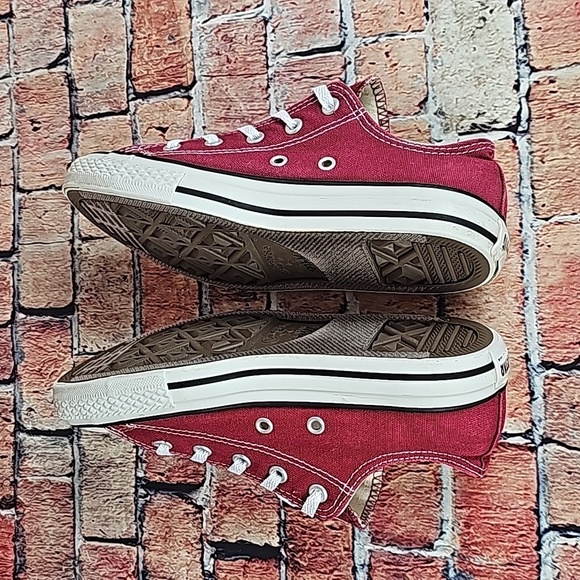 CONVERSE ALL-STAR CHUCK TAYLOR LOWTOP SHOES WOMANS SIZE 5 GUC - Picture 7 of 11